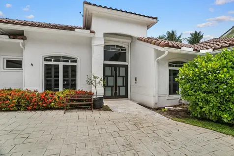910 Parkside Circle Boca Raton FL 33486