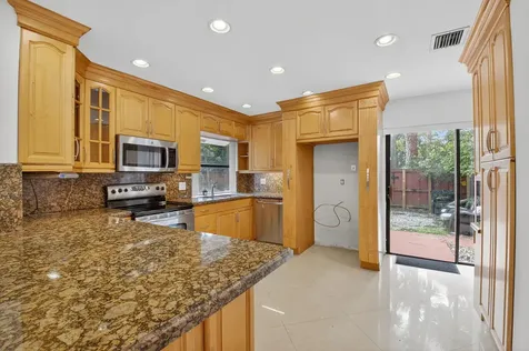 7576 E Sierra Terrace Boca Raton FL 33433