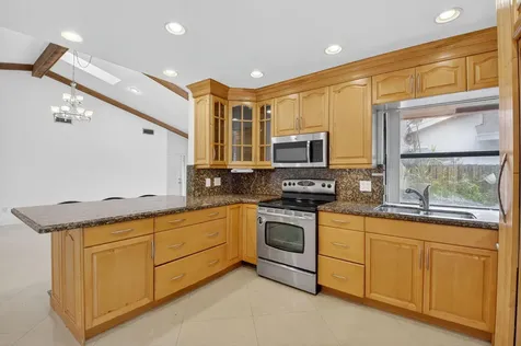 7576 E Sierra Terrace Boca Raton FL 33433