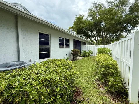 8620 Jasmine Way Boca Raton FL 33496