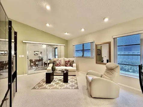 8620 Jasmine Way Boca Raton FL 33496