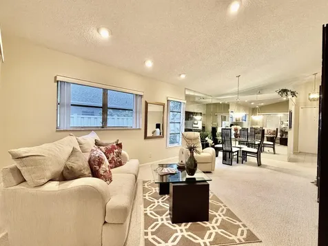 8620 Jasmine Way Boca Raton FL 33496