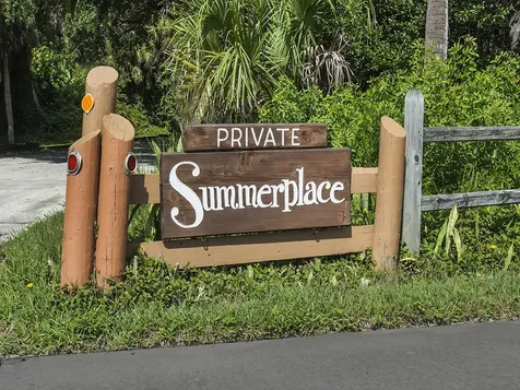 1941 W Shell Lane Vero Beach FL 32963