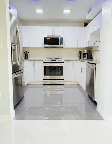 4164 Inverrary Drive Lauderhill FL 33319