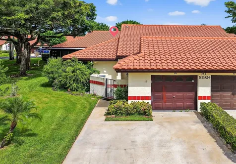 10924 Roebelini Palm Court Boynton Beach FL 33437