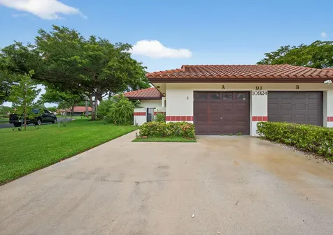 10924 Roebelini Palm Court Boynton Beach FL 33437