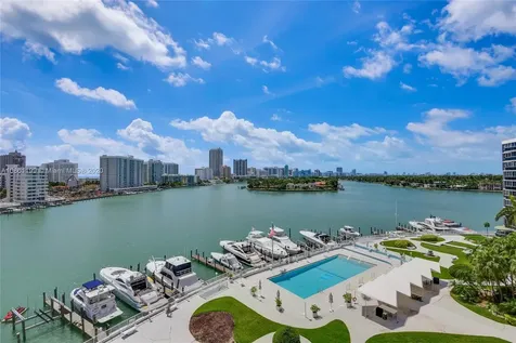 900 Bay Drive Miami Beach FL 33141