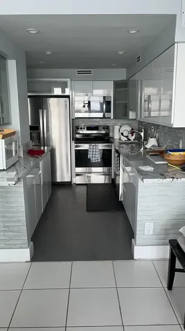 900 Bay Drive Miami Beach FL 33141
