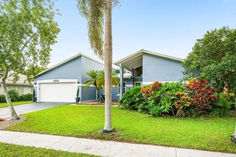 20858 Sonrisa Way Boca Raton FL 33433