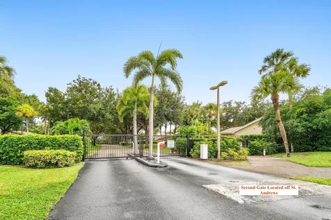 20858 Sonrisa Way Boca Raton FL 33433