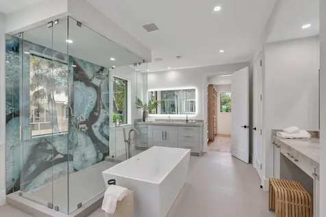 416 S Lake Drive Lantana FL 33462