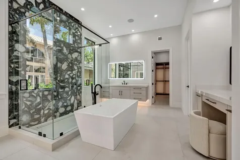 416 S Lake Drive Lantana FL 33462