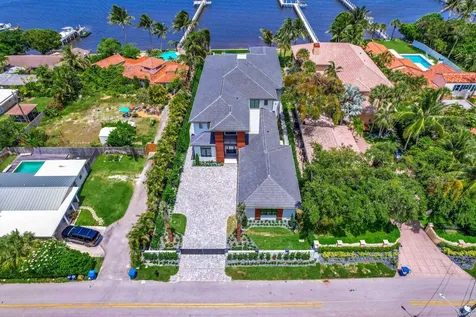 416 S Lake Drive Lantana FL 33462