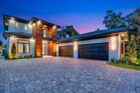 416 S Lake Drive Lantana FL 33462