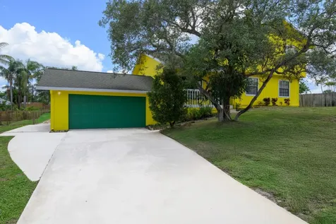 9291 Se Duncan Street Hobe Sound FL 33455