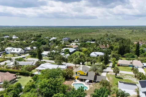 9291 Se Duncan Street Hobe Sound FL 33455