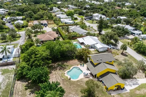 9291 Se Duncan Street Hobe Sound FL 33455