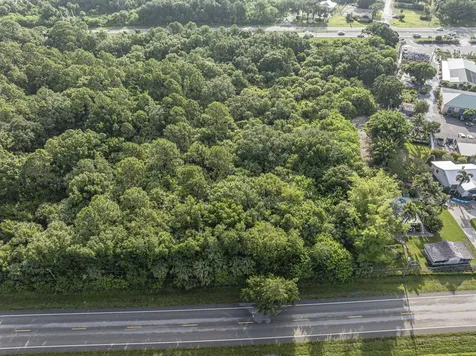 7555 Us Highway 1 Highway Vero Beach FL 32967
