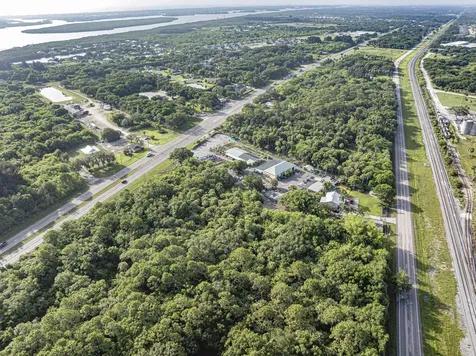 7555 Us Highway 1 Highway Vero Beach FL 32967