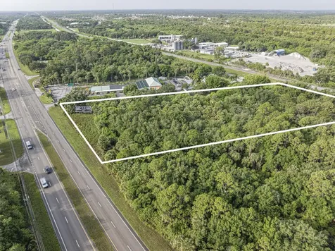 7555 Us Highway 1 Highway Vero Beach FL 32967