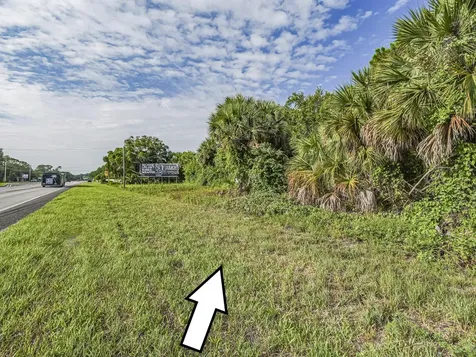 7555 Us Highway 1 Highway Vero Beach FL 32967