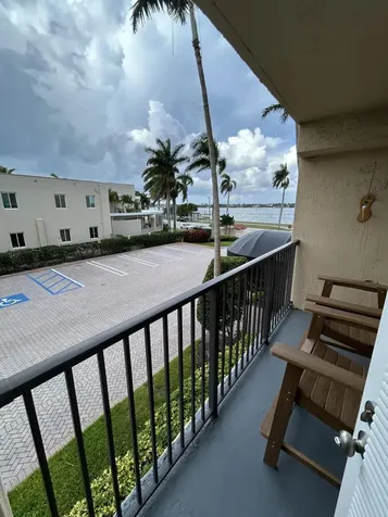 1801 N Flagler Drive West Palm Beach FL 33407