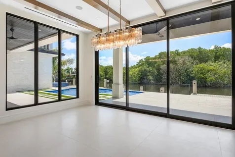 1560 Sw 6th Avenue Boca Raton FL 33486