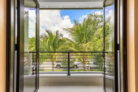 1560 Sw 6th Avenue Boca Raton FL 33486