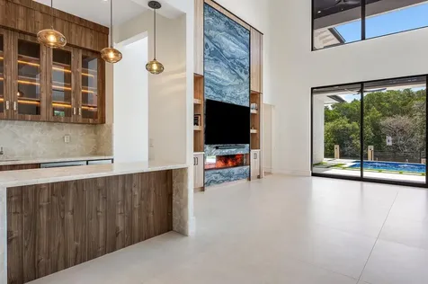 1560 Sw 6th Avenue Boca Raton FL 33486