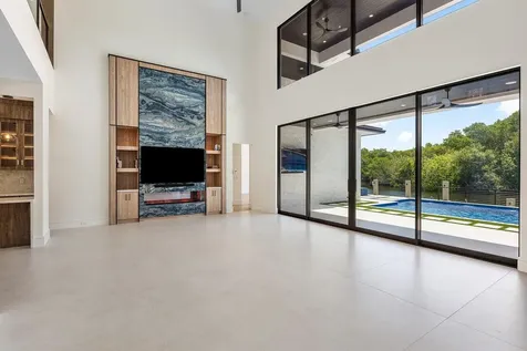 1560 Sw 6th Avenue Boca Raton FL 33486