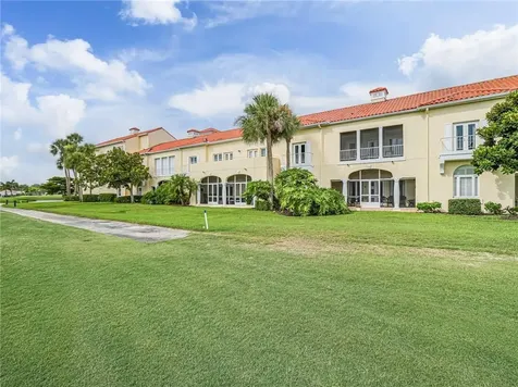5010 Harmony Circle Vero Beach FL 32967