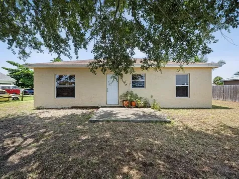 913 Se Forrest Park Drive Stuart FL 34994