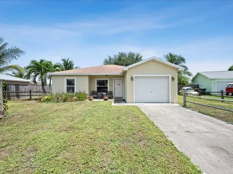 913 Se Forrest Park Drive Stuart FL 34994