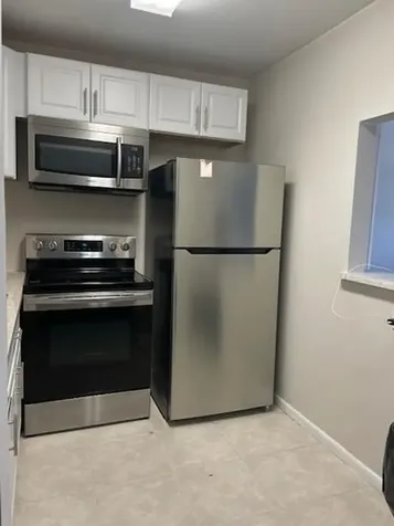 37 Kingswood B West Palm Beach FL 33417