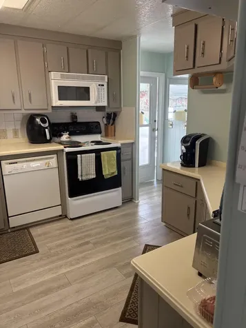 293 Ne Moonstone Drive Jensen Beach FL 34957