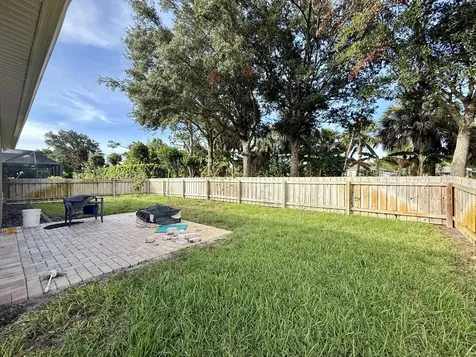 5997 Ridge Lake Circle Vero Beach FL 32967