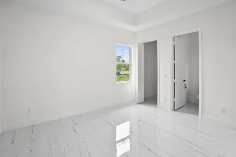 2886 Grant Avenue Palm Bay FL 32909
