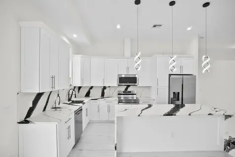 2886 Grant Avenue Palm Bay FL 32909