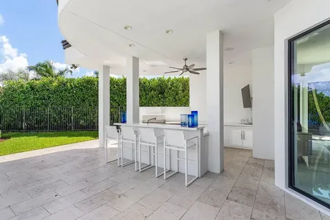 17096 Northway Circle Boca Raton FL 33496