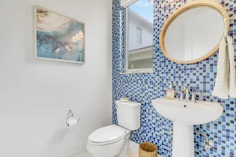 5021 Grandiflora Road Palm Beach Gardens FL 33418