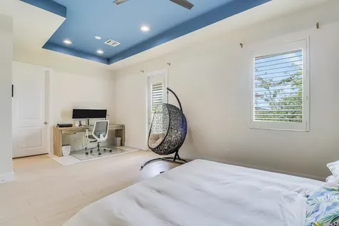 5021 Grandiflora Road Palm Beach Gardens FL 33418