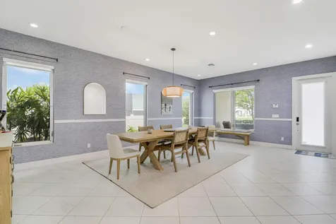 5021 Grandiflora Road Palm Beach Gardens FL 33418