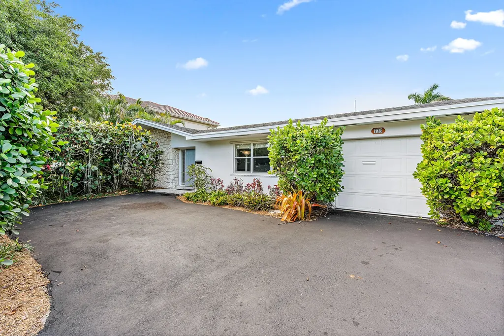 733 Waterway Drive North Palm Beach FL 33408