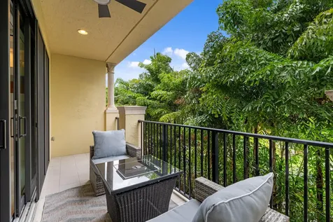 614 Windward Circle Boynton Beach FL 33435
