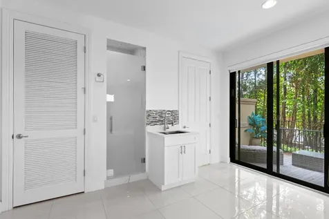 614 Windward Circle Boynton Beach FL 33435