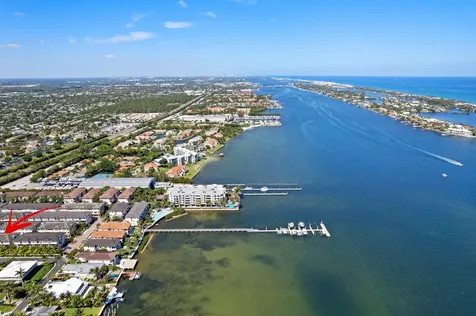 614 Windward Circle Boynton Beach FL 33435