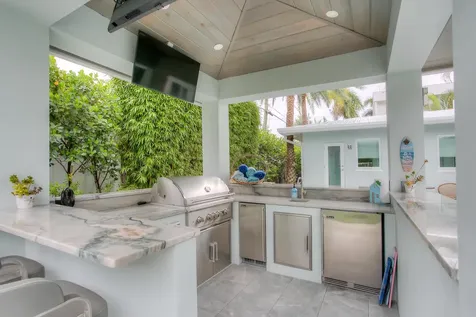 322 Nw 16th Street Delray Beach FL 33444