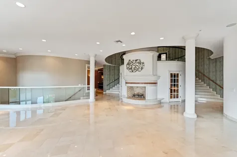 49 W High Point Road Sewalls Point FL 34996