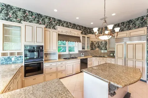 49 W High Point Road Sewalls Point FL 34996
