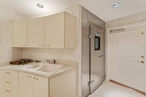 49 W High Point Road Sewalls Point FL 34996